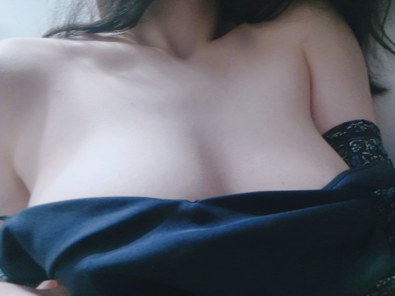 可 颜~she的大奶Sao货